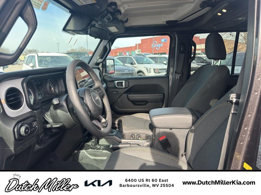 2025 Jeep Wrangler Sport S