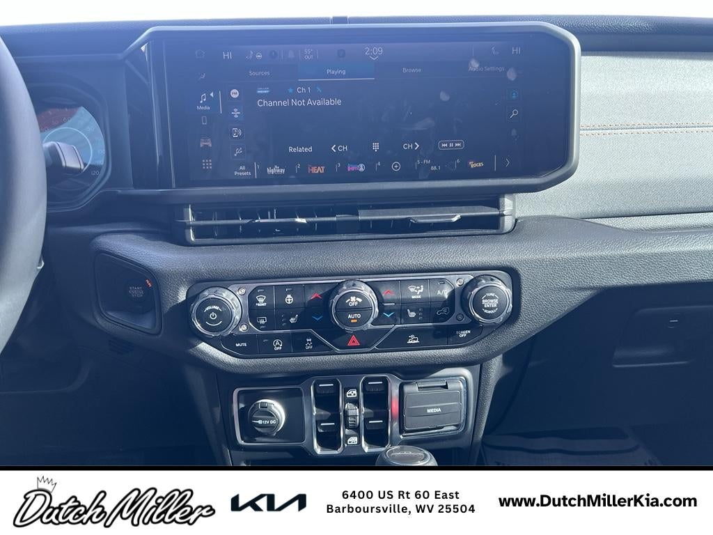 2024 Jeep Gladiator Sport S