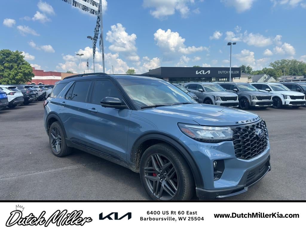 2025 Ford Explorer ST
