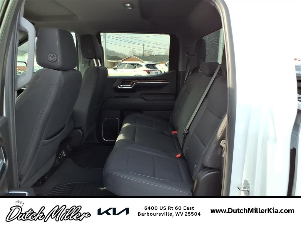 2023 Chevrolet Silverado LT