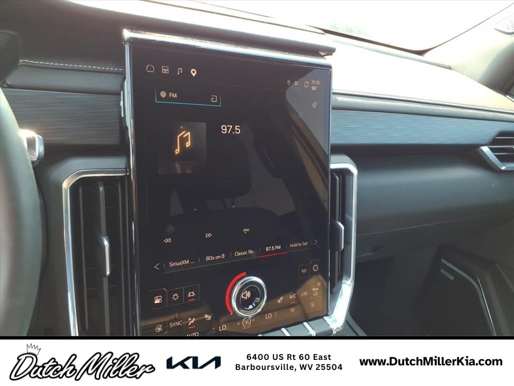 2025 GMC Acadia AWD Elevation