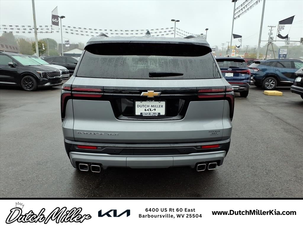 2025 Chevrolet Traverse AWD LT