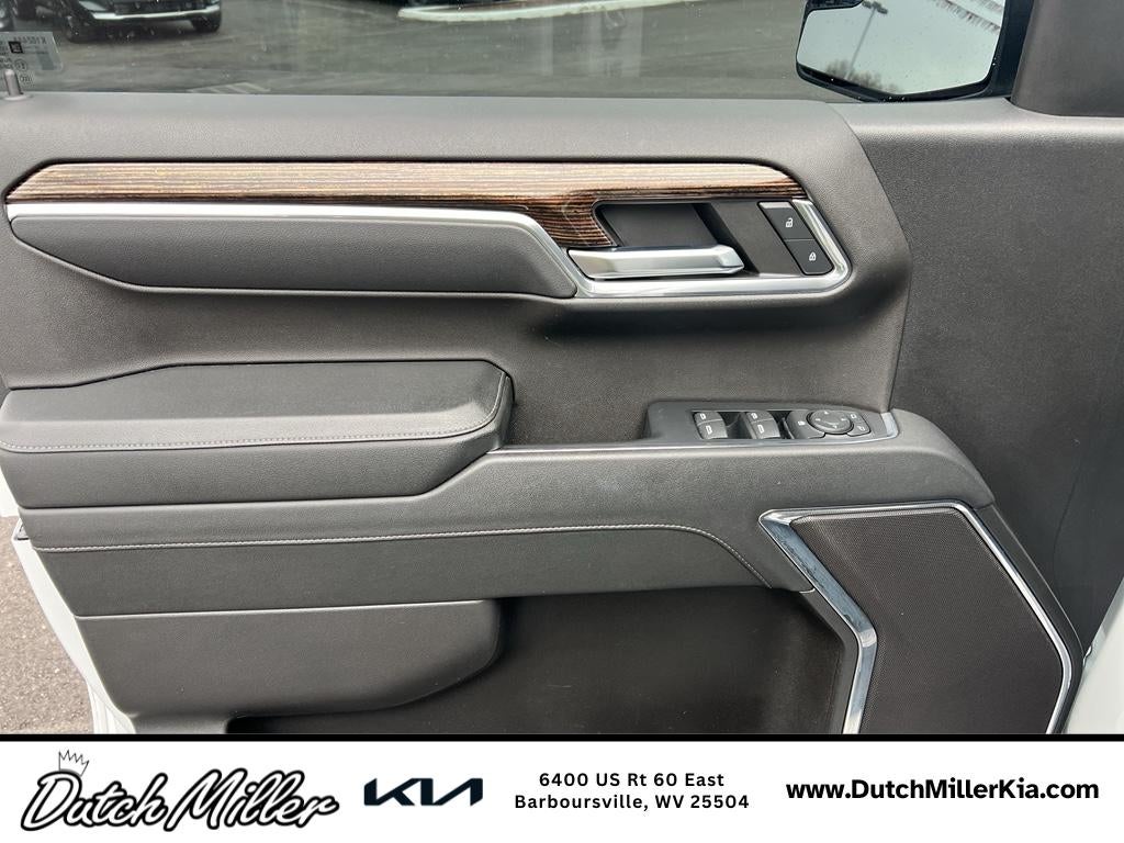 2023 GMC Sierra Elevation