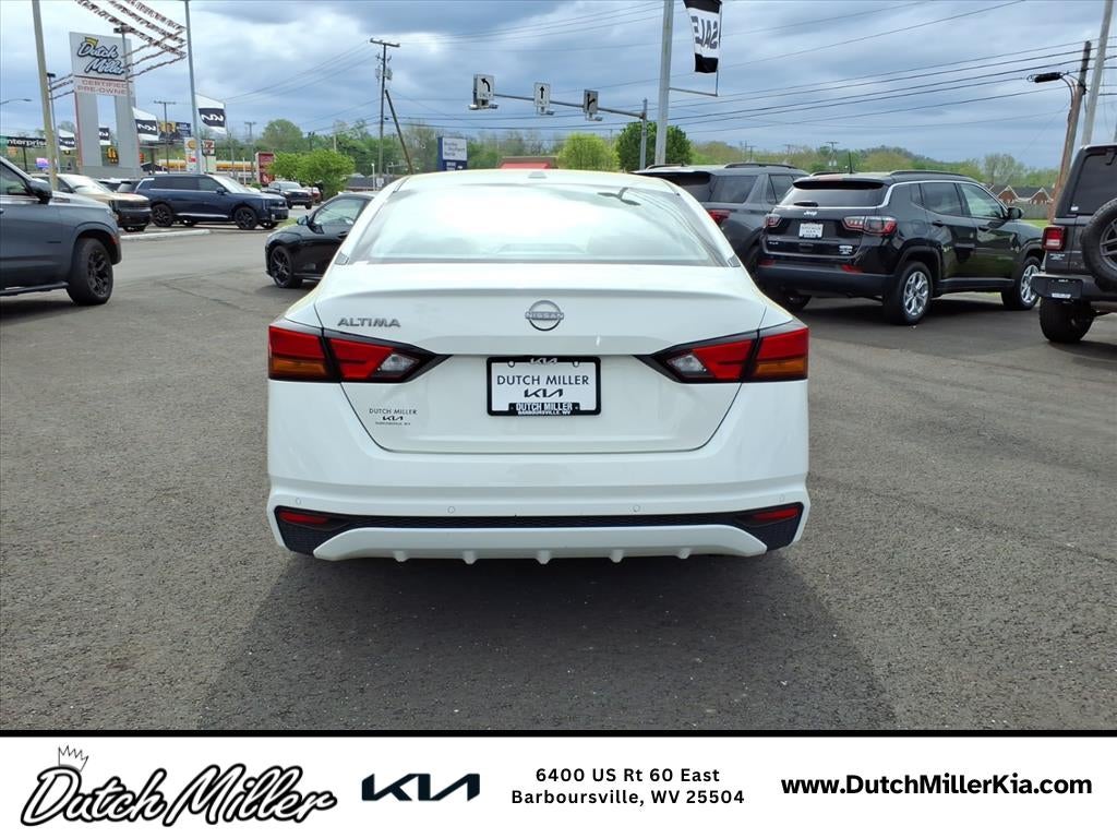 2025 Nissan Altima SV