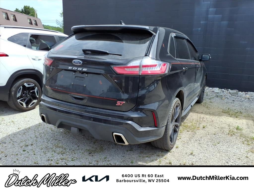 2021 Ford Edge ST