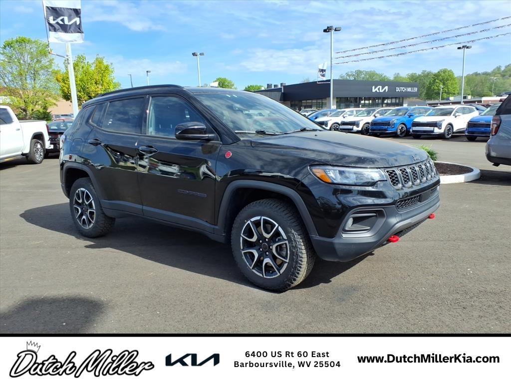 2025 Jeep Compass Trailhawk