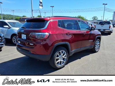 2022 Jeep Compass Latitude Lux