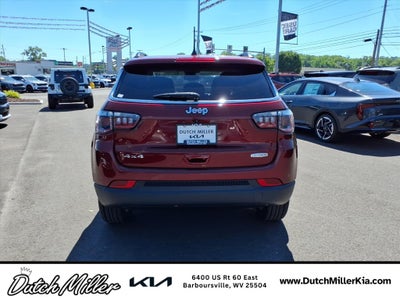 2022 Jeep Compass Latitude Lux