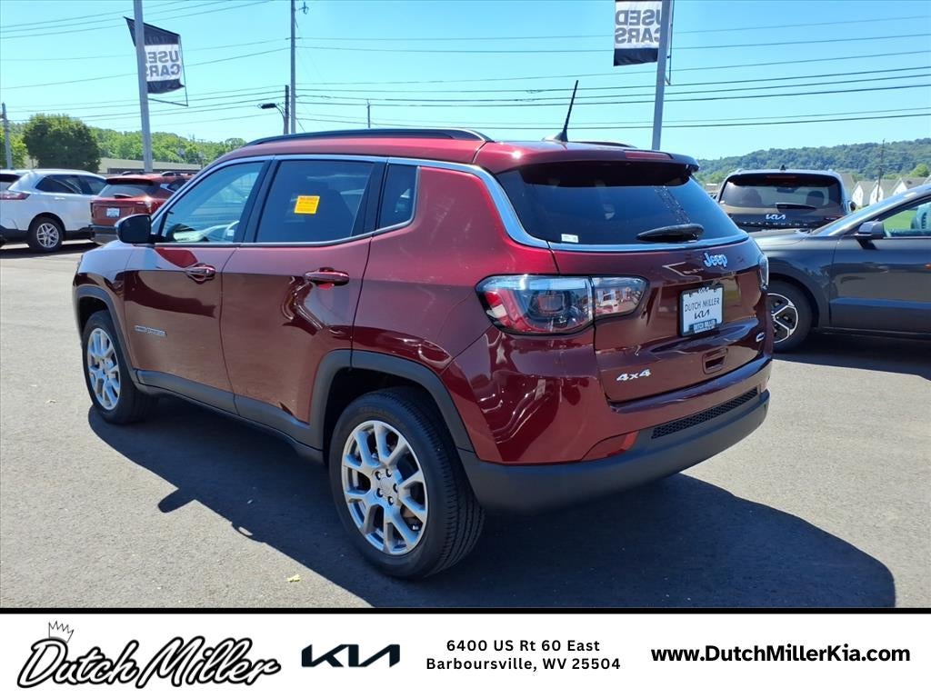 2022 Jeep Compass Latitude Lux