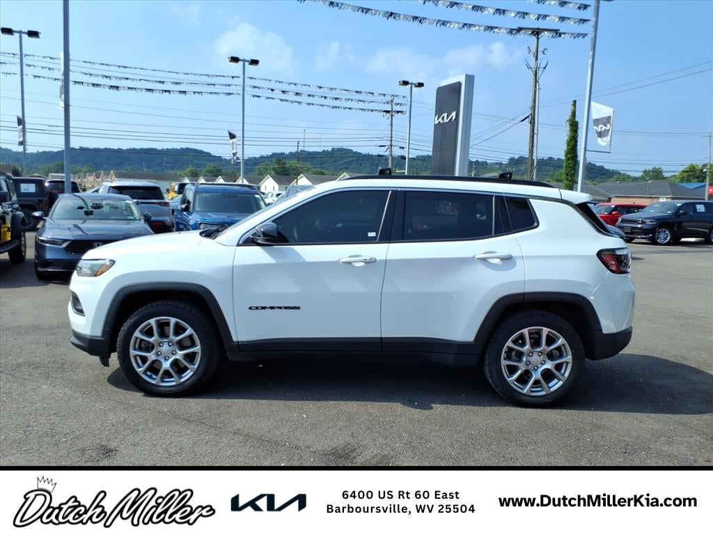 2024 Jeep Compass Latitude Lux