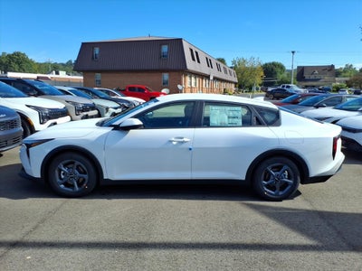 2026 Kia K4 LXS