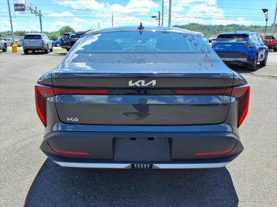2026 Kia K4 LXS