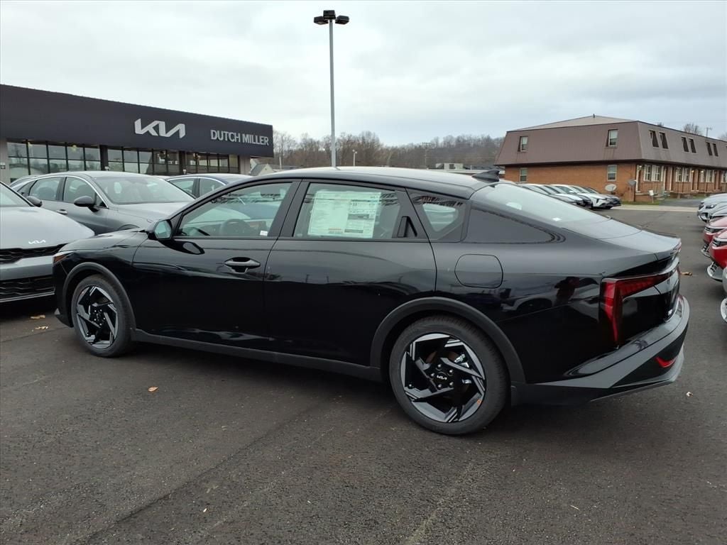 2025 Kia K4 EX