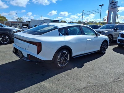 2026 Kia K4 GT-Line