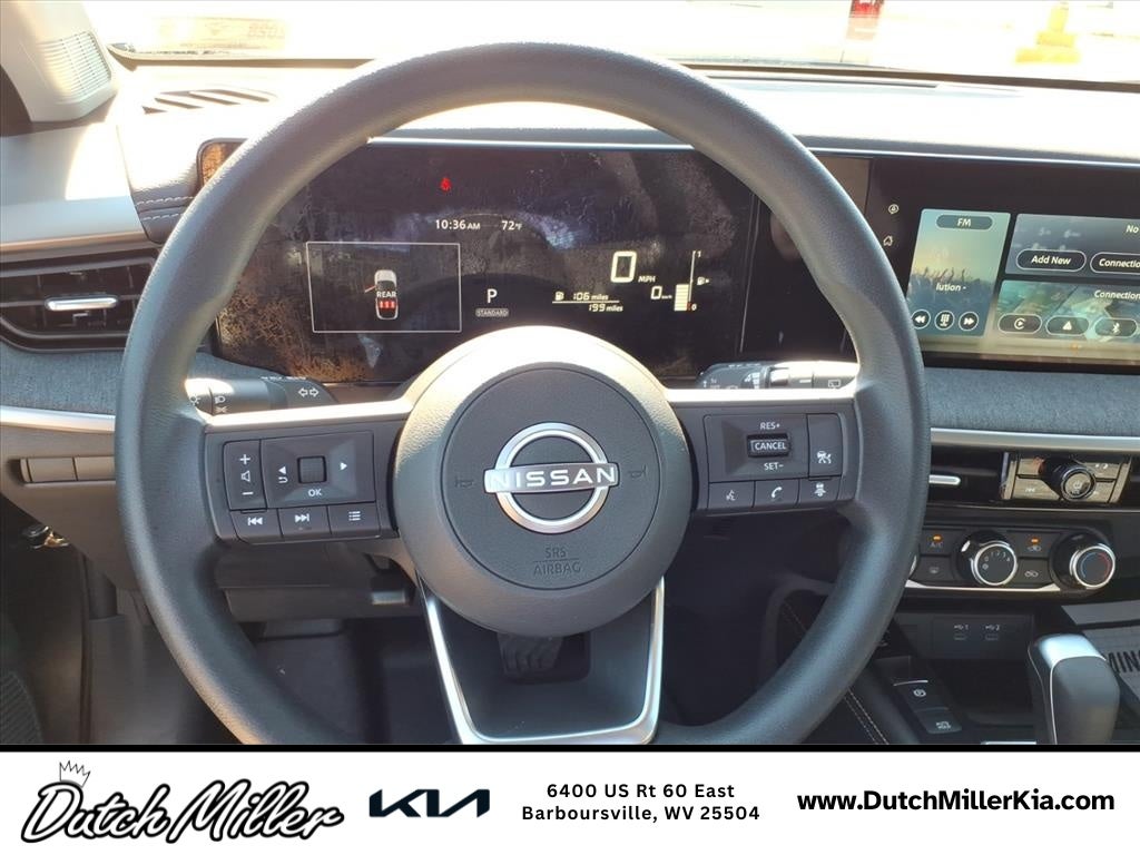 2025 Nissan Kicks SV