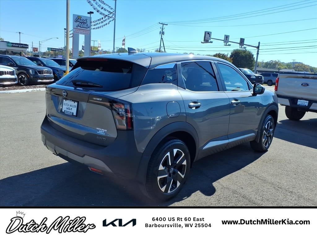 2025 Nissan Kicks SV