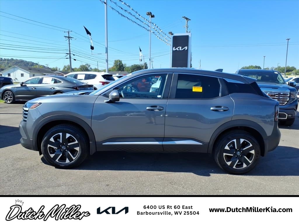 2025 Nissan Kicks SV