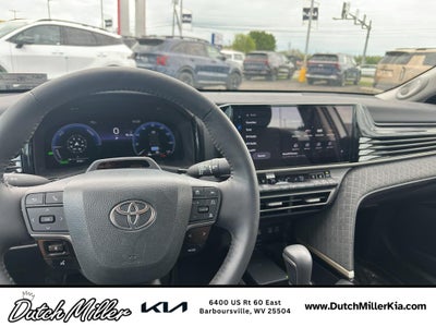 2025 Toyota Camry Hybrid XLE