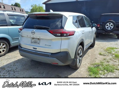 2022 Nissan Rogue SV