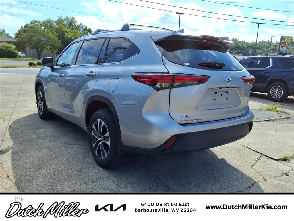 2022 Toyota Highlander XLE