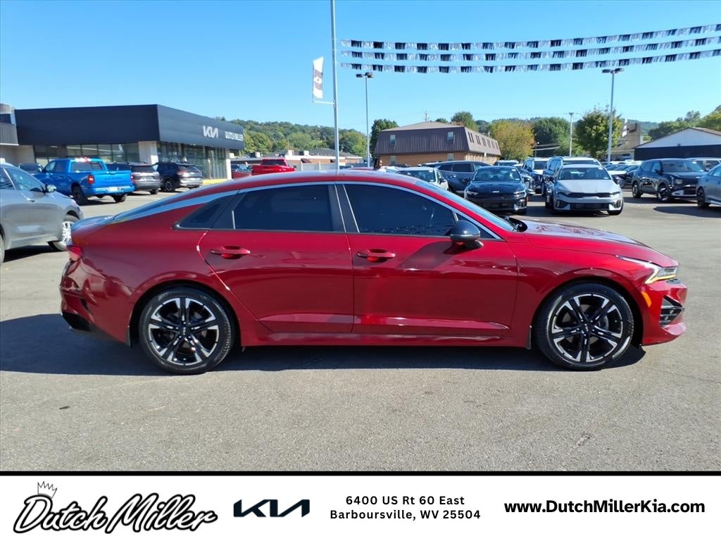 2022 Kia K5 GT-Line