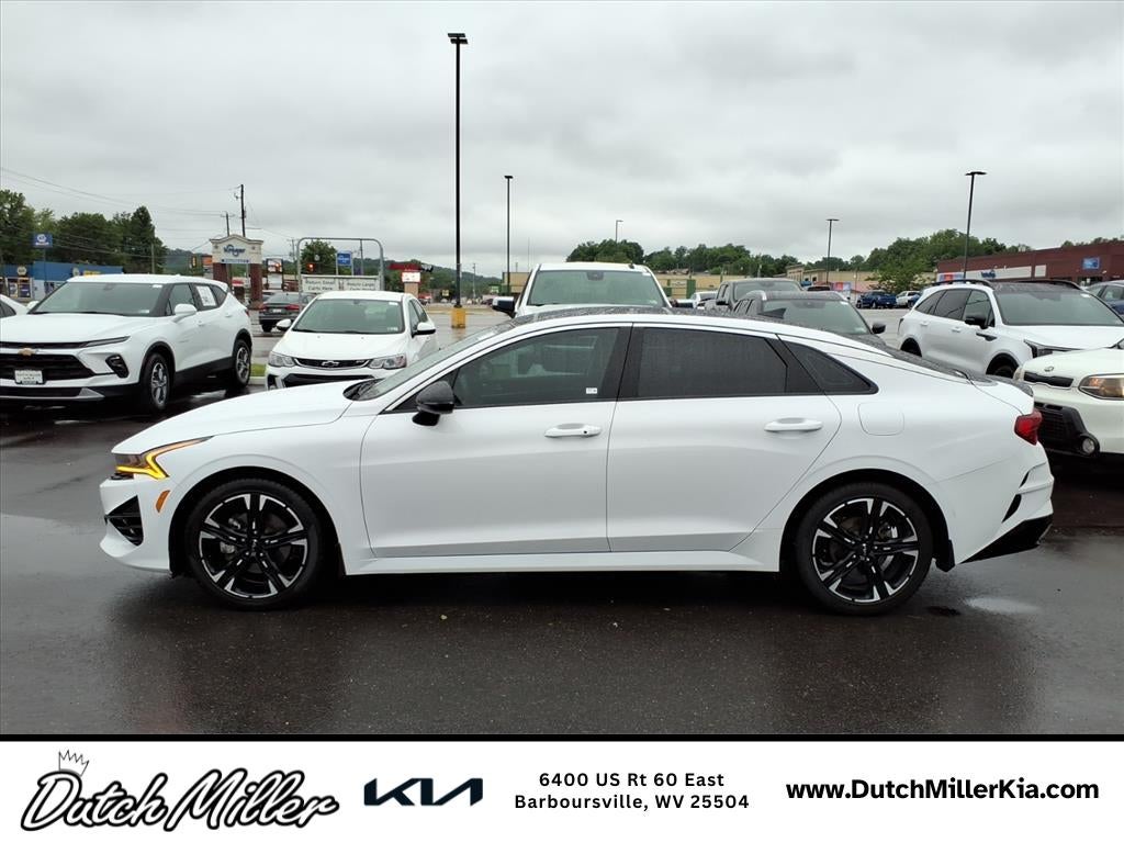 2022 Kia K5 GT-Line