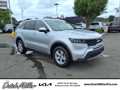 2022 Kia Sorento LX