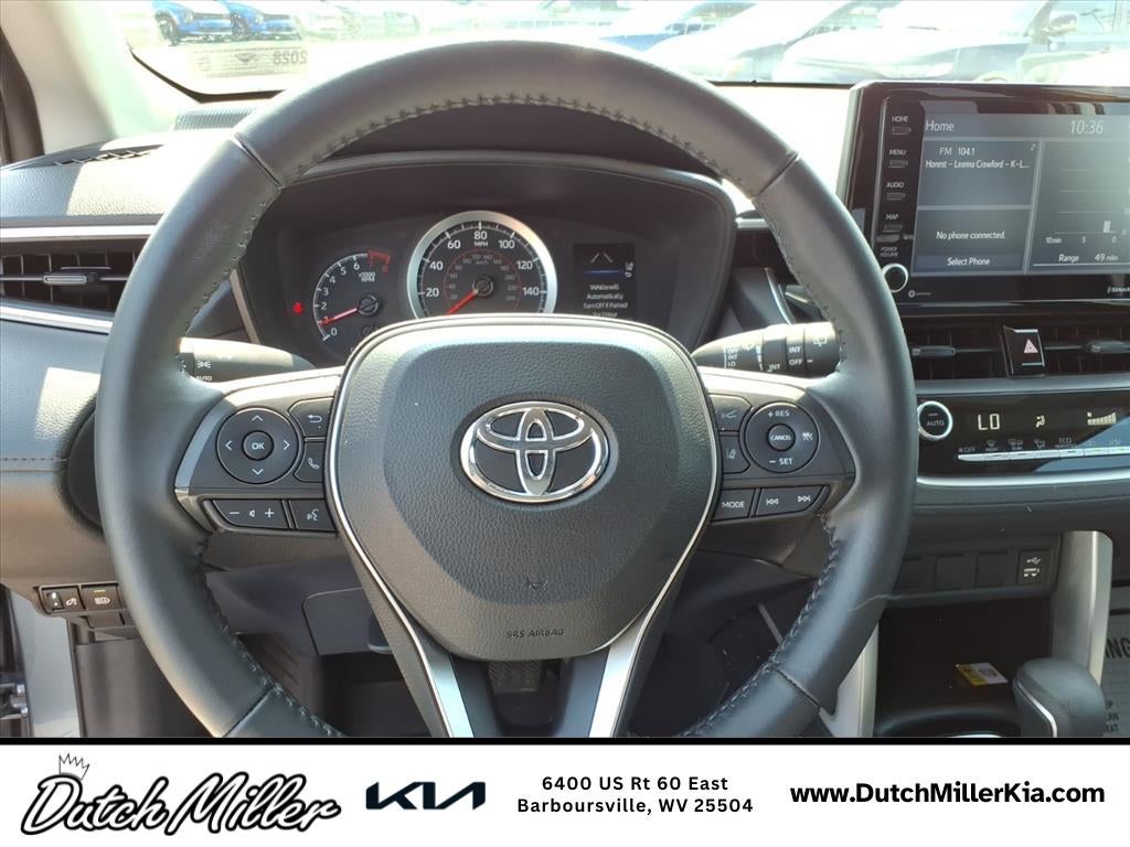 2022 Toyota Corolla Cross LE