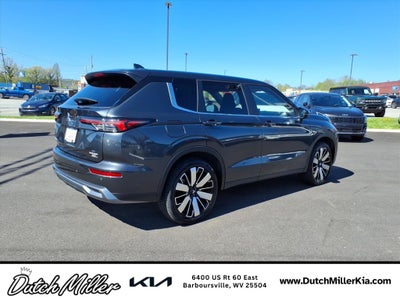2025 Mitsubishi Outlander SE
