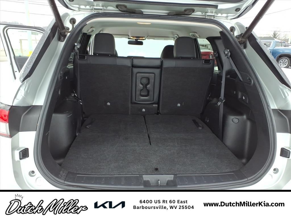 2024 Mitsubishi Outlander SE