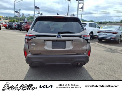 2025 Subaru Forester Premium
