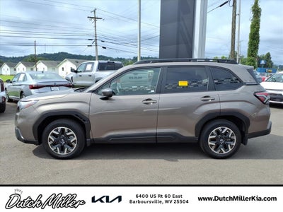 2025 Subaru Forester Premium
