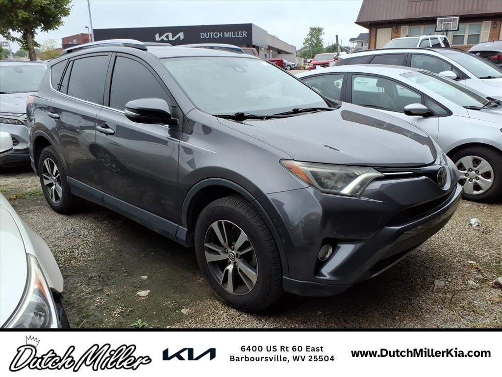 2017 Toyota RAV4 XLE