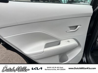 2024 Hyundai Kona SE