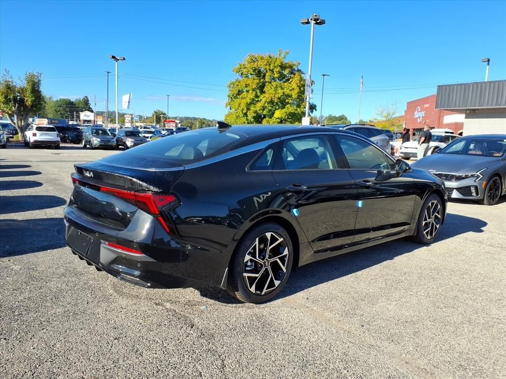2025 Kia K5 EX