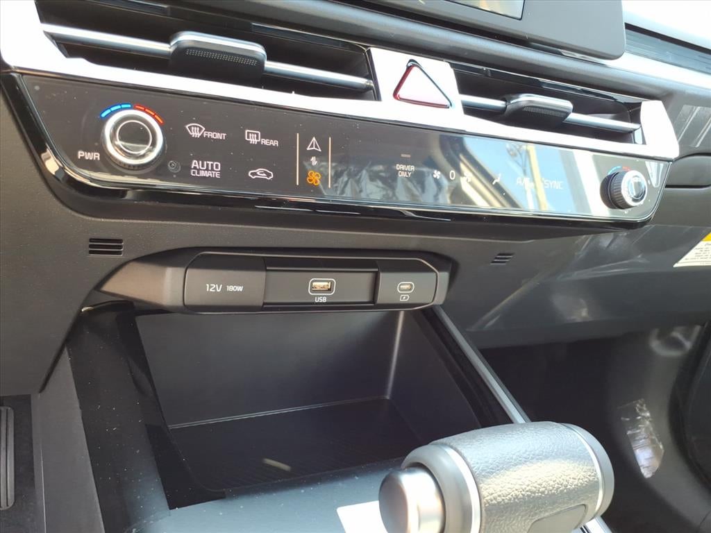 2026 Kia Niro LX