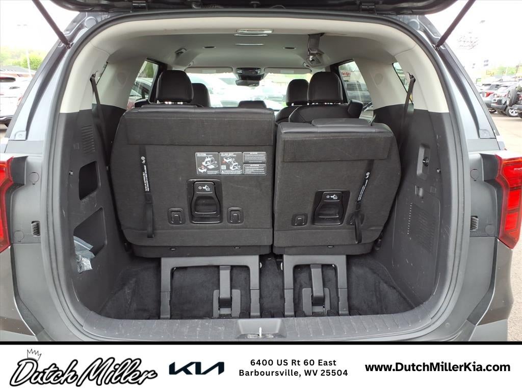 2025 Kia Carnival LXS