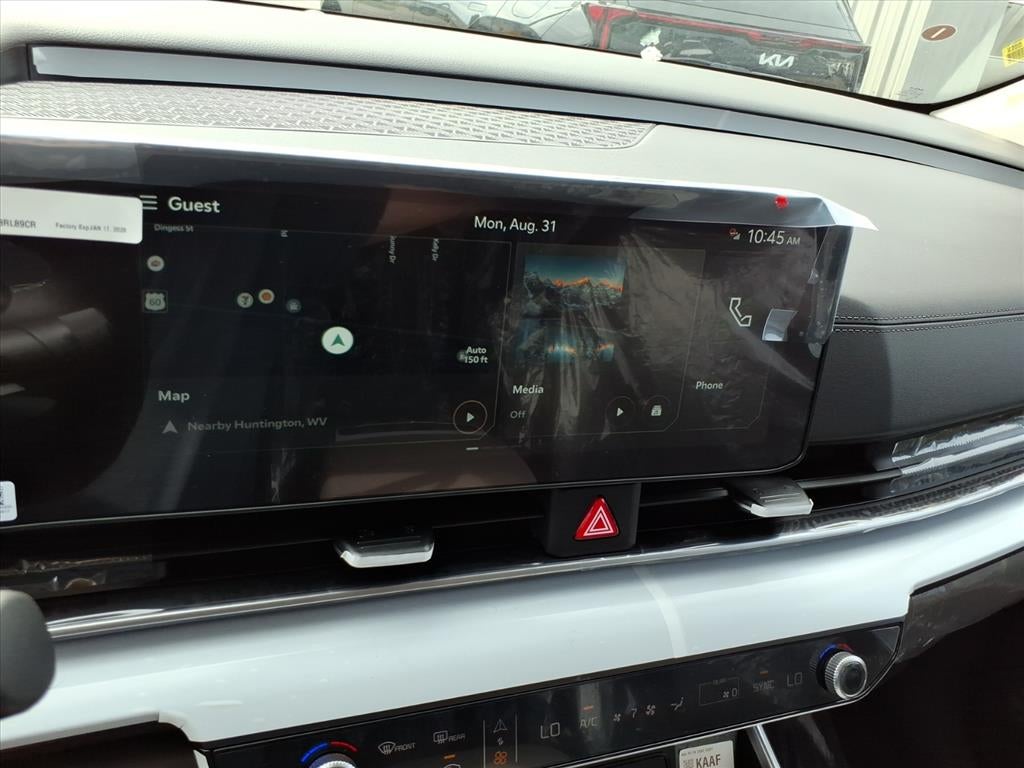 2027 Kia Carnival LXS