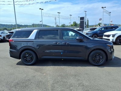 2027 Kia Carnival LXS