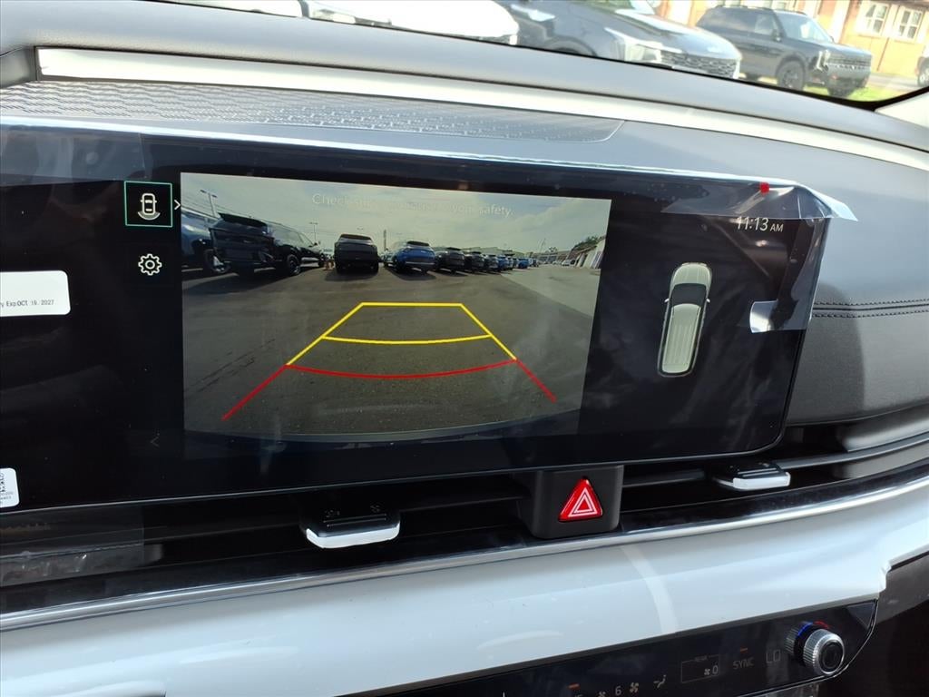 2027 Kia Carnival LX