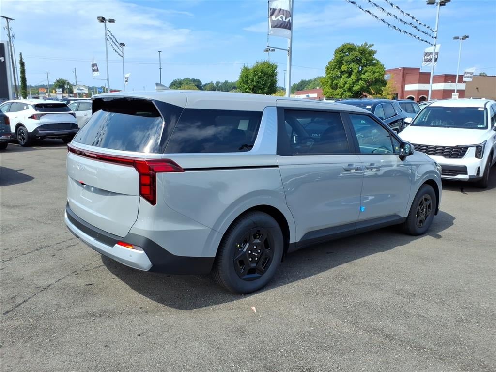 2027 Kia Carnival LXS