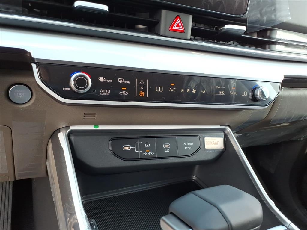 2027 Kia Carnival LXS