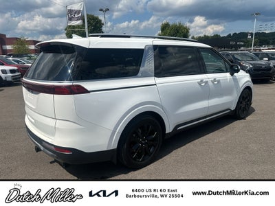 2023 Kia Carnival SX