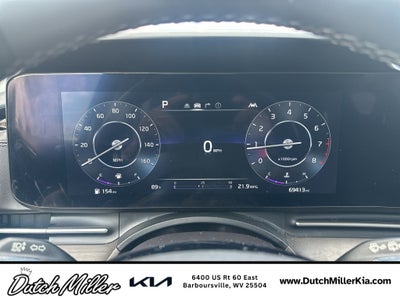 2023 Kia Carnival SX