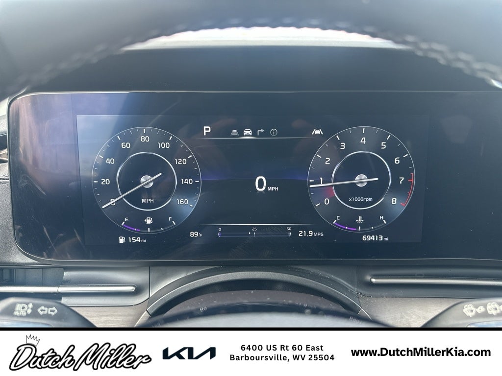2023 Kia Carnival SX