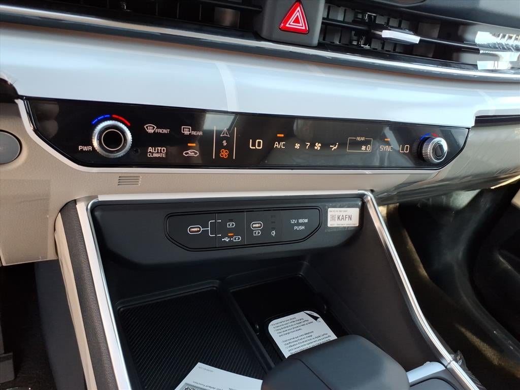 2027 Kia Carnival SX Prestige