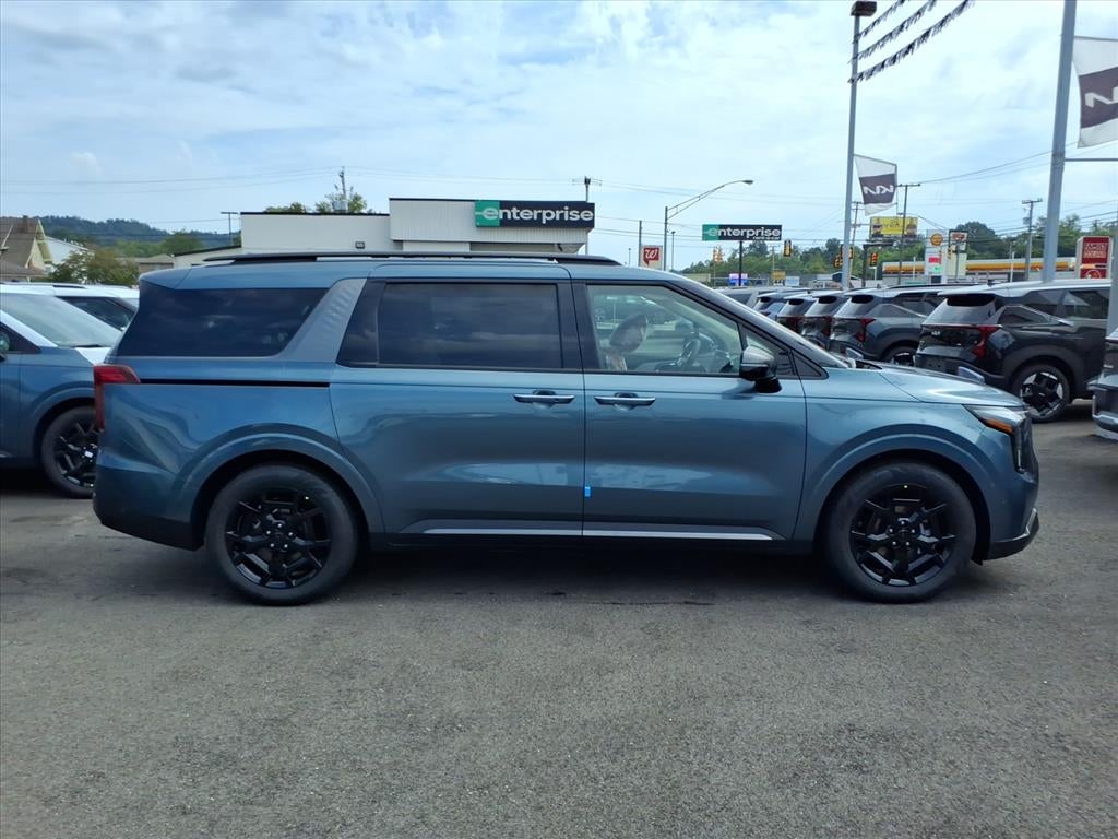 2027 Kia Carnival SX