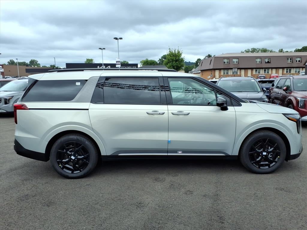 2027 Kia Carnival SX