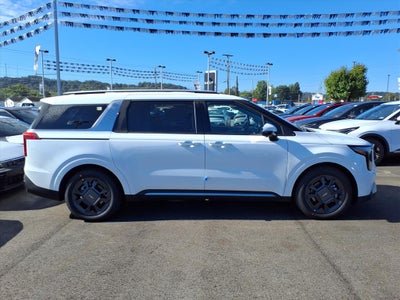 2027 Kia Carnival SX