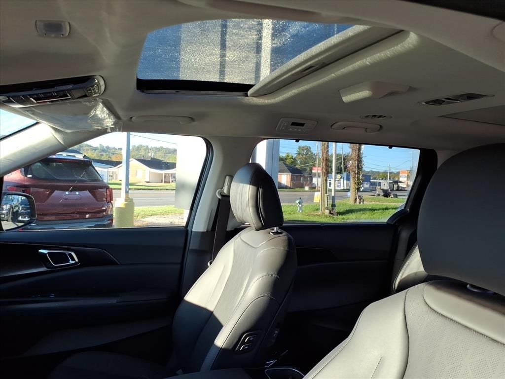 2026 Kia Carnival SX